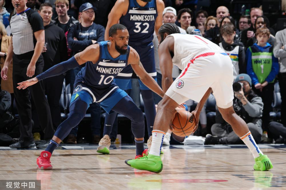 球场上的教 球场上的教