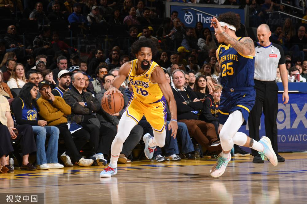 全攻全守的 全攻全守的