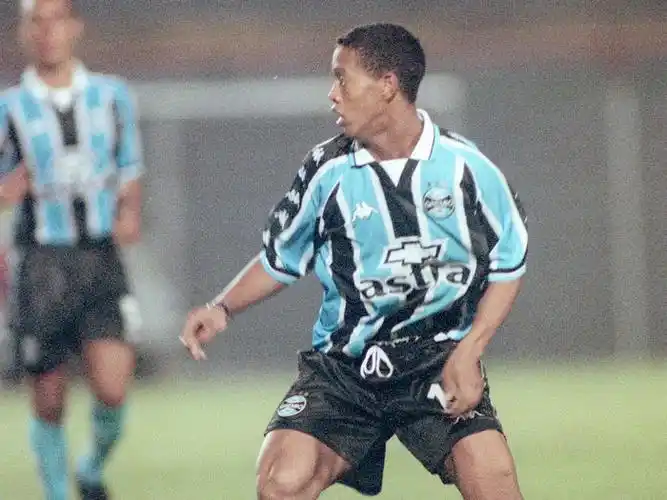 干部的综合 干部的综合